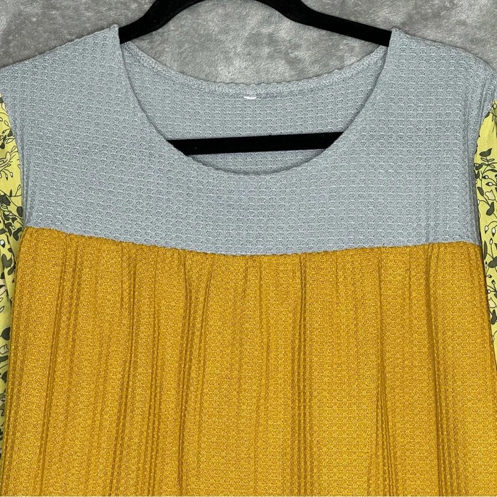 Amazon 1X Shirt Top Yellow Gray Solid Asymmetrical Short Sleeve Round Neck Knit - Picture 3 of 5